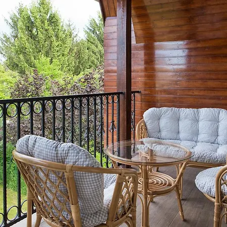 Negy Evszak Apartmanhaz Lägenhet Mezőkövesd