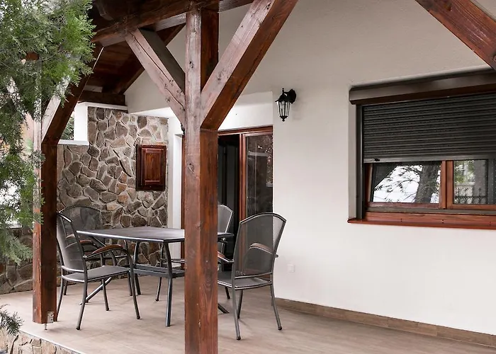 Lägenhet Negy Evszak Apartmanhaz *